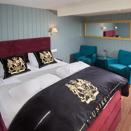 Arendal Herregaard & Rezort Færvik