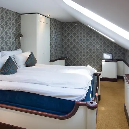 Arendal Herregaard & Θέρετρο 4*