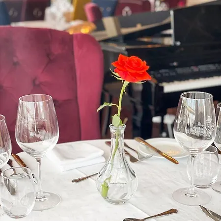 Arendal Herregaard & 4*