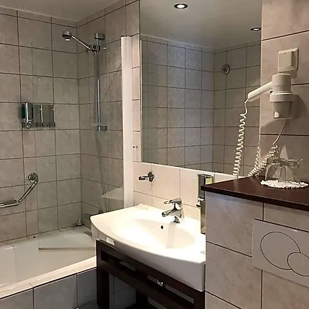 Arendal Herregaard & 4* Færvik