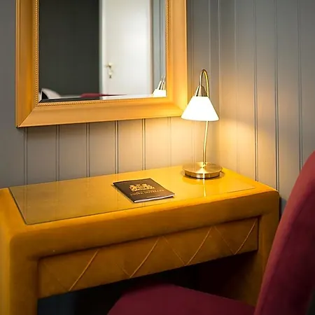 Arendal Herregaard & 4* Færvik