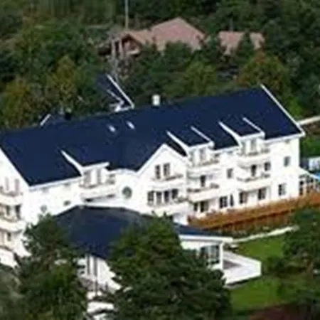 Θέρετρο Arendal Herregaard & 4*