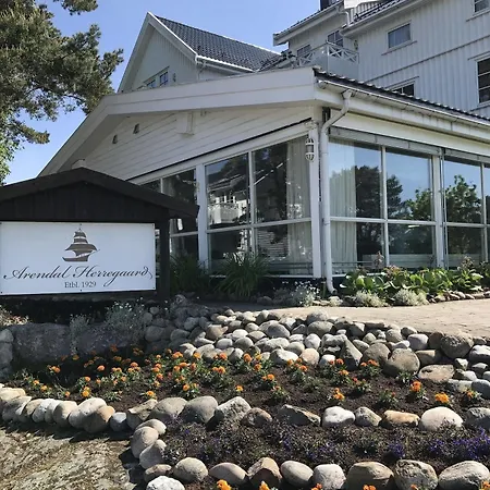 Üdülőközpont Arendal Herregaard & 4*