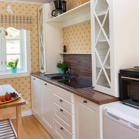 Arendal Herregaard Sommerstuer & Holiday home *