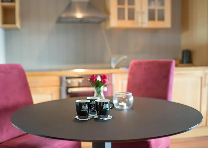 Arendal Herregaard & 4* Færvik