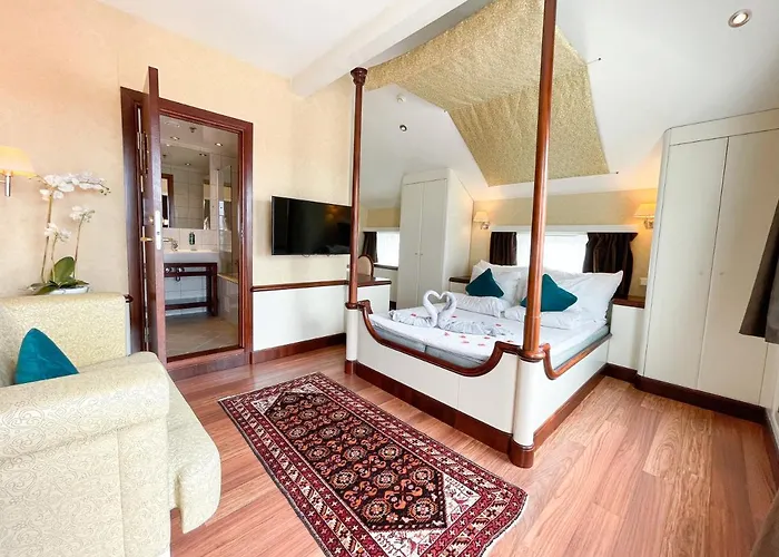 Semesteranläggning (resort) Arendal Herregaard & 4*