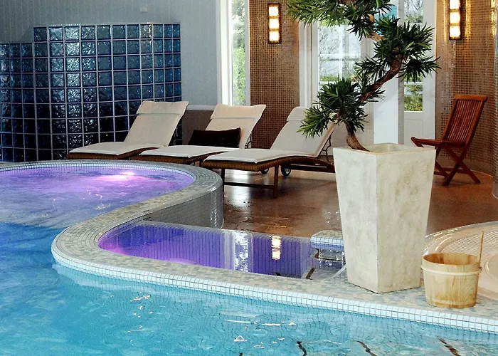 Resort Arendal Herregaard & 4*