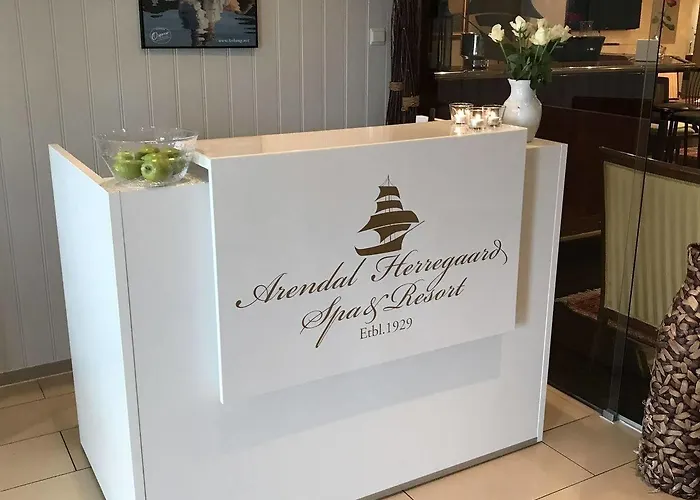 Resort Arendal Herregaard & Færvik