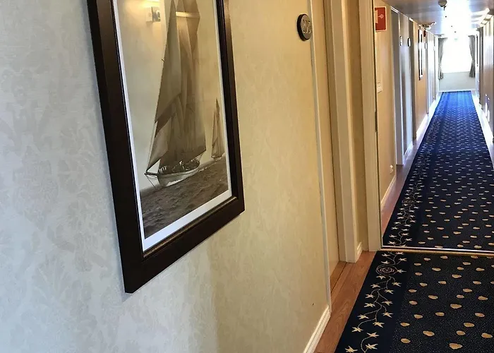 Arendal Herregaard & Semesteranläggning (resort) Færvik