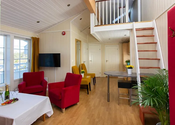 Arendal Herregaard & Semesteranläggning (resort) Færvik